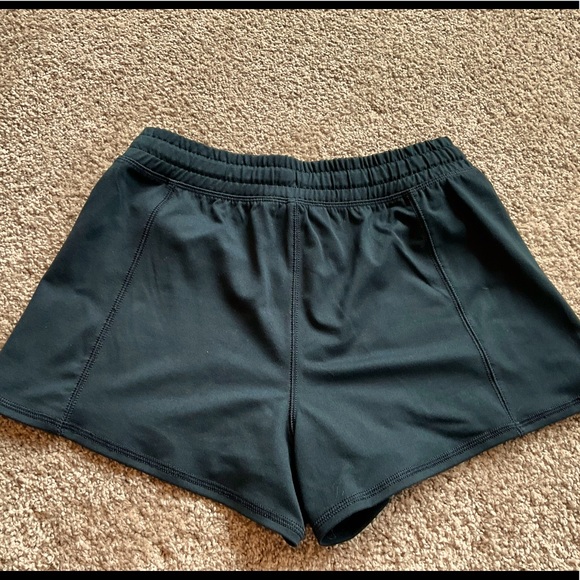 NWOT American Eagle Shorts - Picture 4 of 5